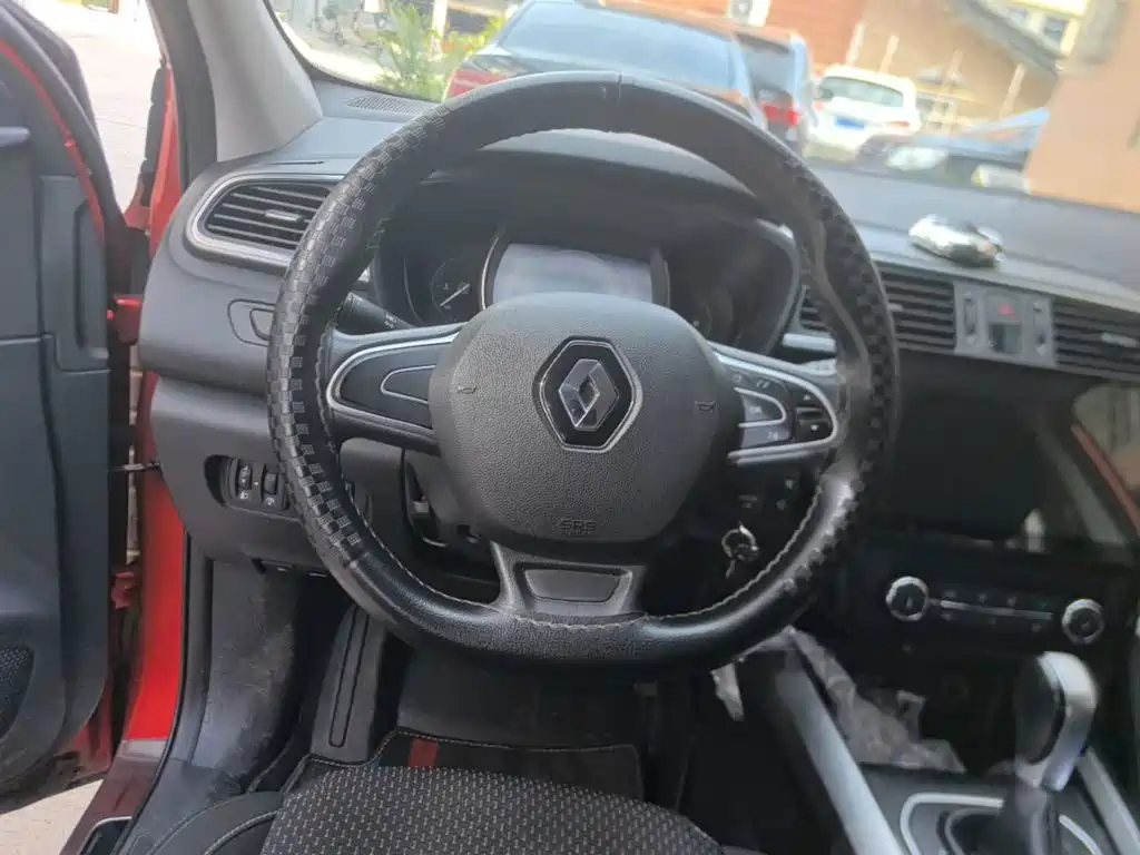 Renault Kadjar — миниатюра 11
