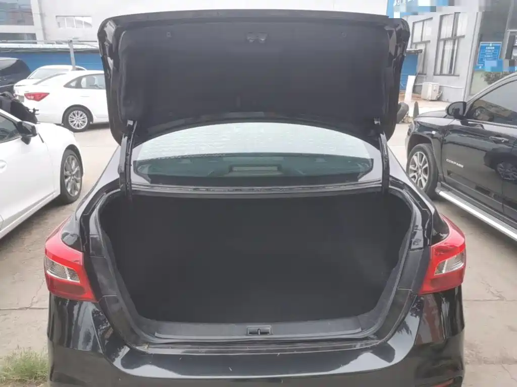 Nissan Sylphy — миниатюра 19
