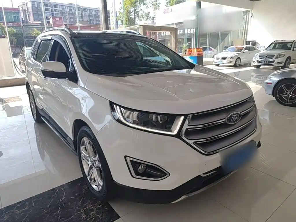 Ford Edge — миниатюра 4
