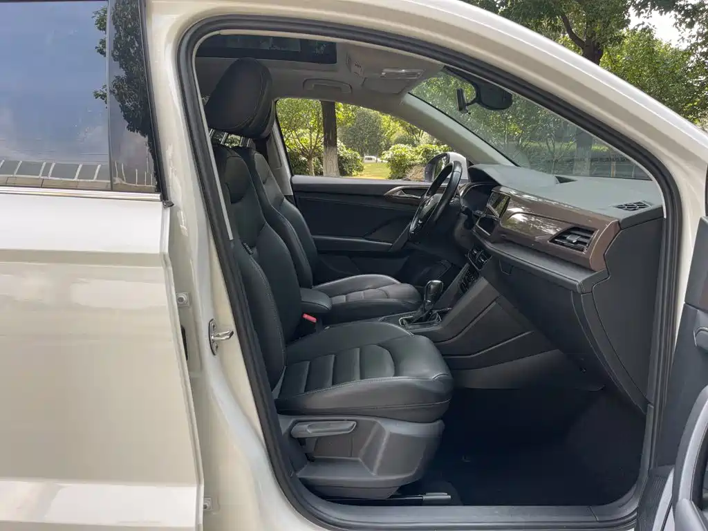 Volkswagen Tharu — миниатюра 16