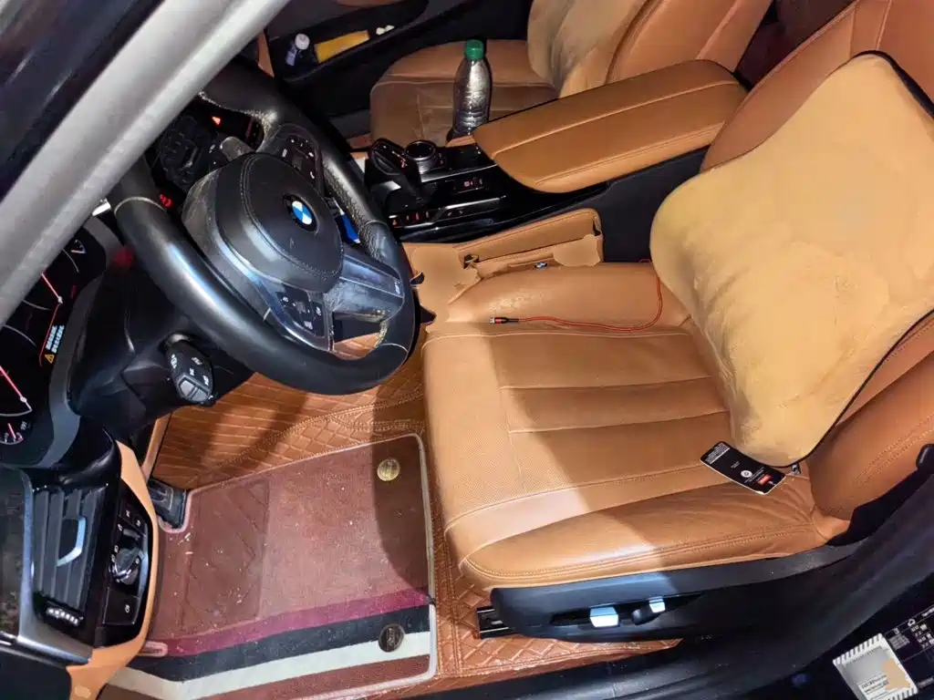 BMW 5 Series — миниатюра 11
