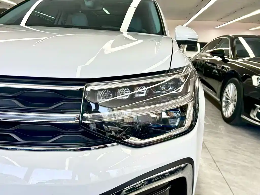 Volkswagen Tharu — миниатюра 25