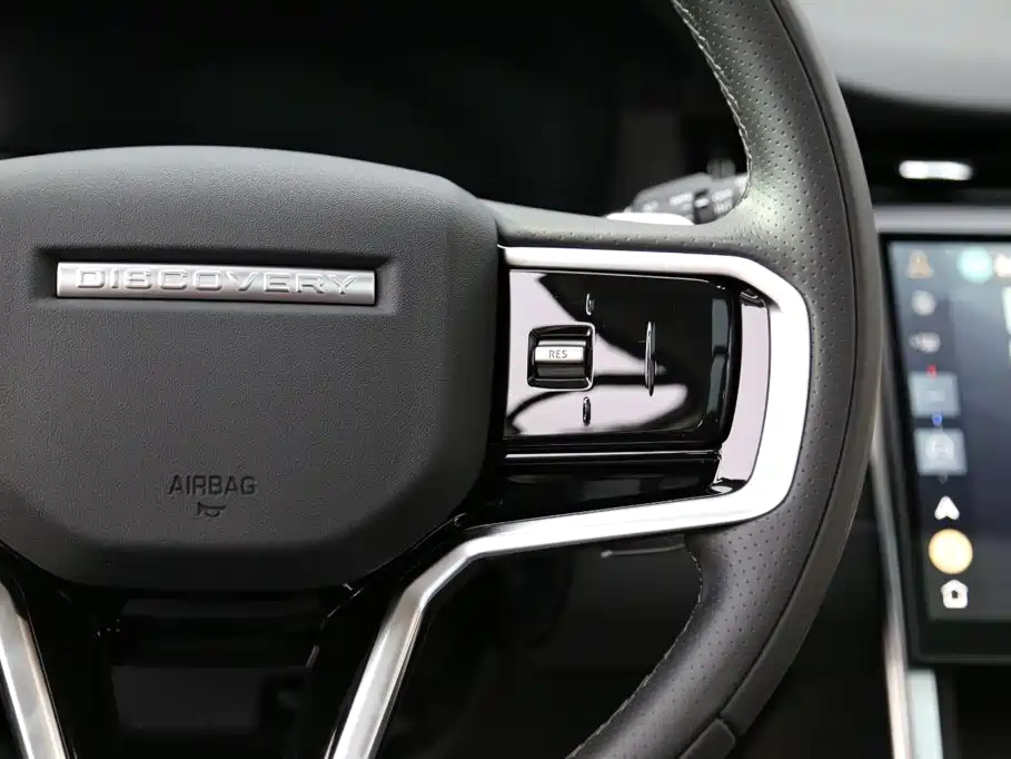 Land Rover Discovery Sport — миниатюра 18