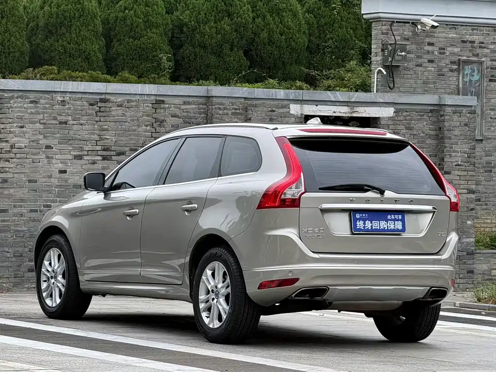 Volvo XC60 — миниатюра 3