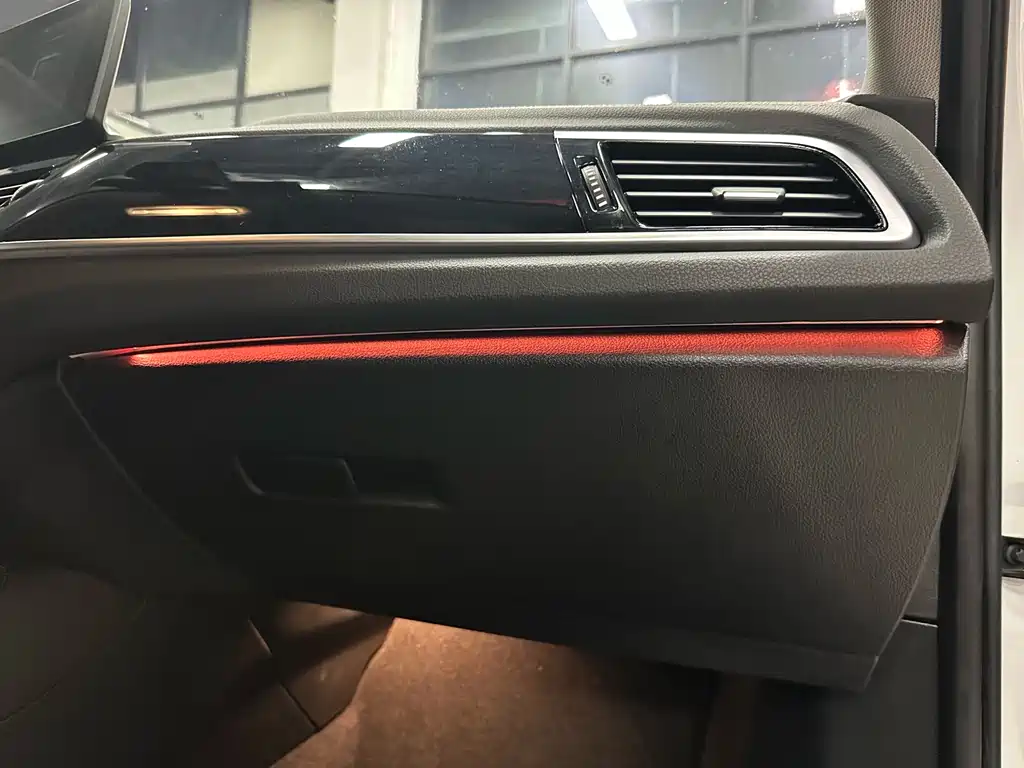 BMW 1 Series — миниатюра 12