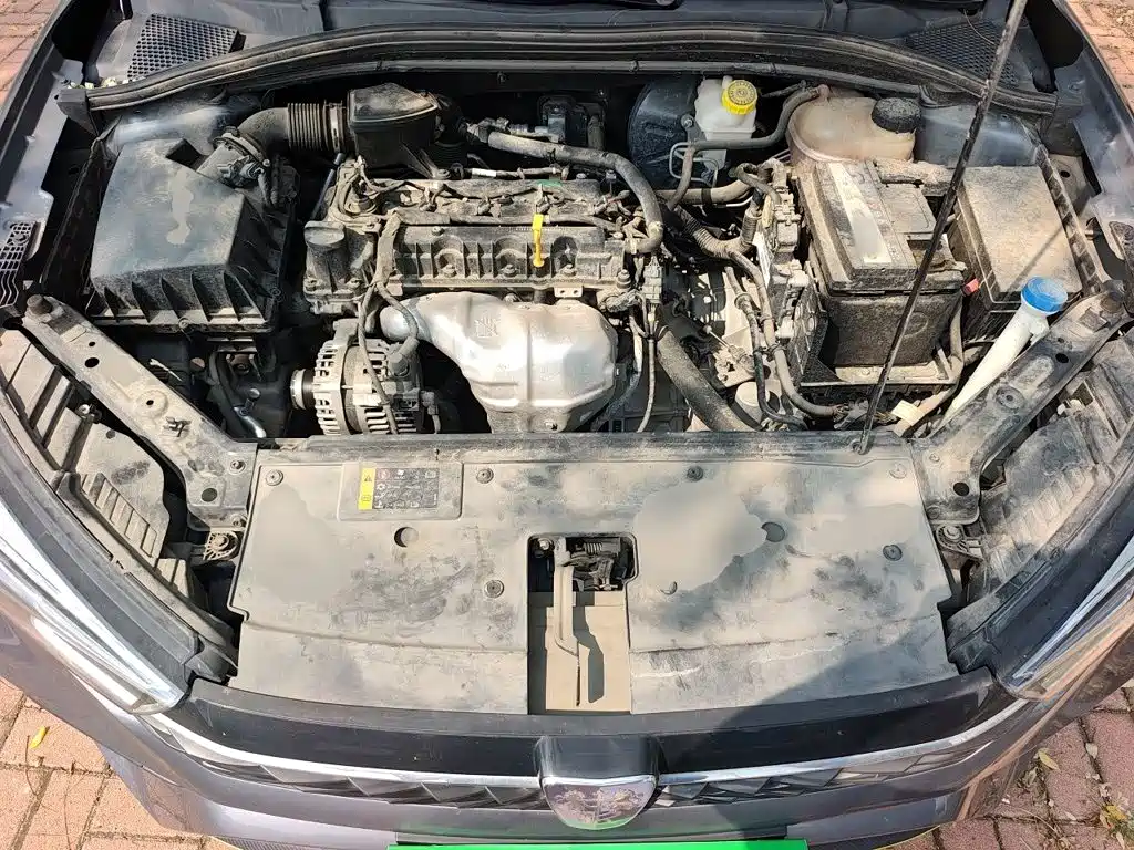 Roewe i5 — миниатюра 21