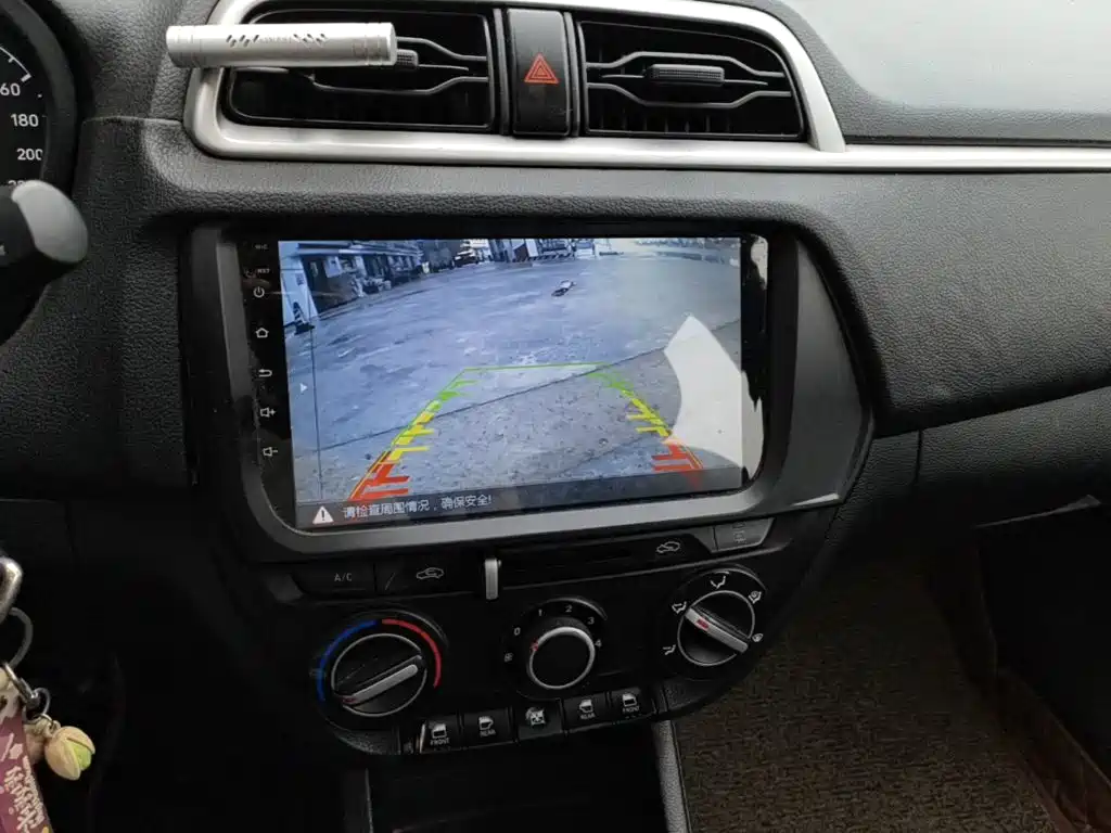 Hyundai Verna — миниатюра 13