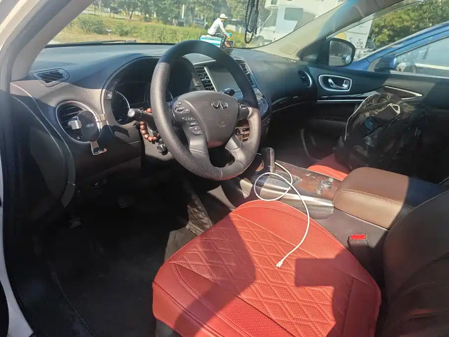 Infiniti QX60 (Import) — миниатюра 12