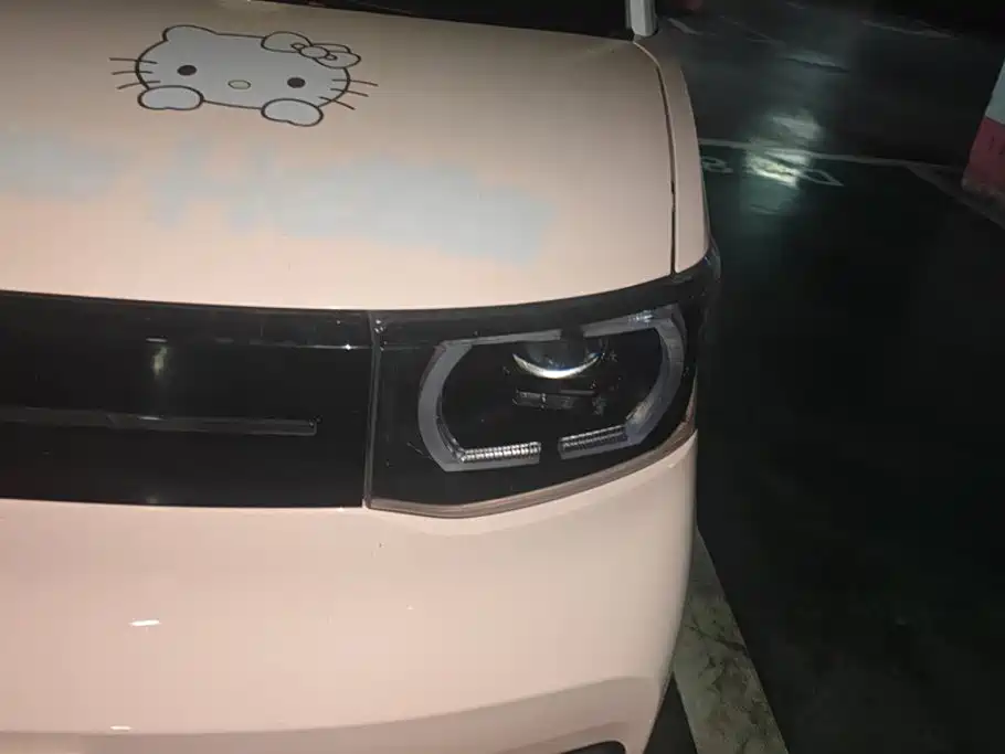 Wuling MINIEV — миниатюра 5