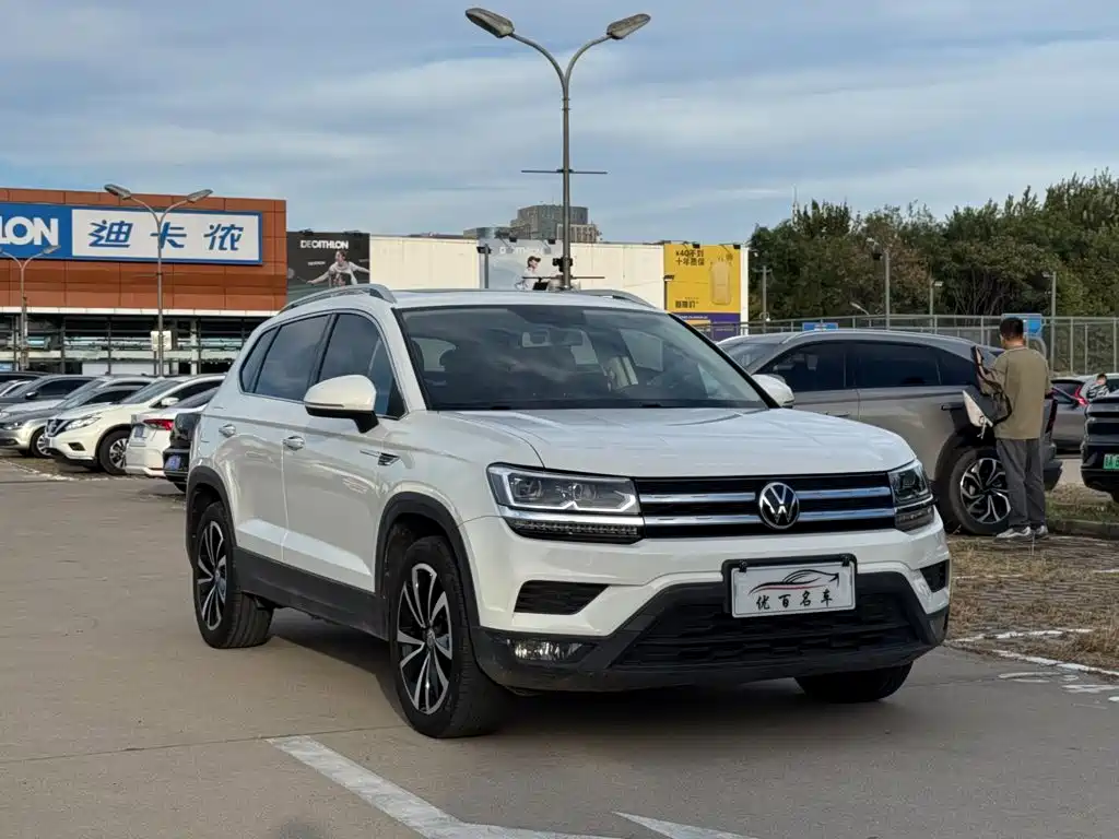 Volkswagen Tharu — миниатюра 3