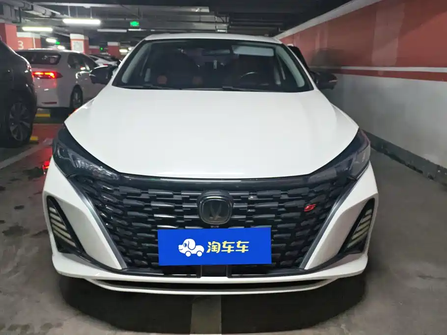Changan Eado — миниатюра 2