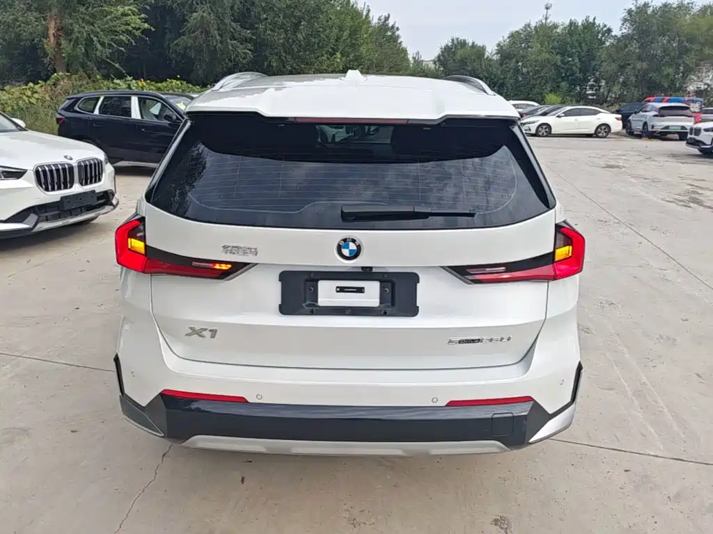 BMW X1 — миниатюра 6