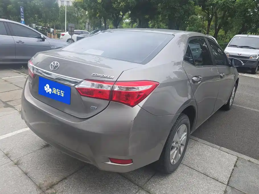 Toyota Corolla — миниатюра 3