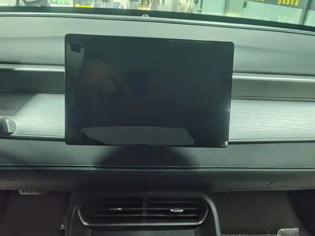 BYD Seal 05 DM-i — миниатюра 11