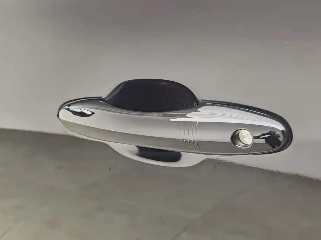 Wey Wey VV6 — миниатюра 18