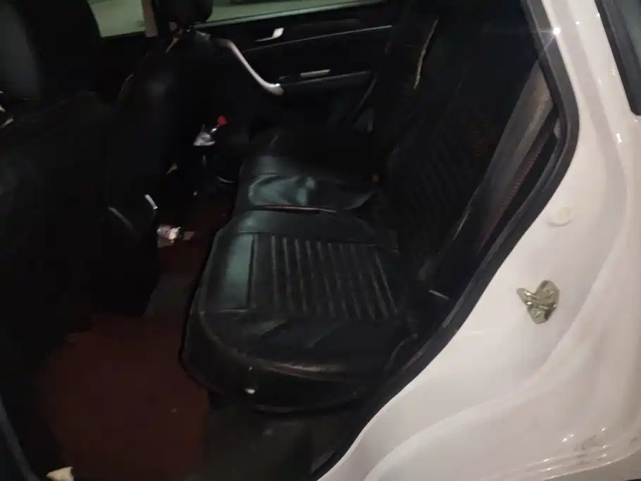 Haval M6 — миниатюра 10
