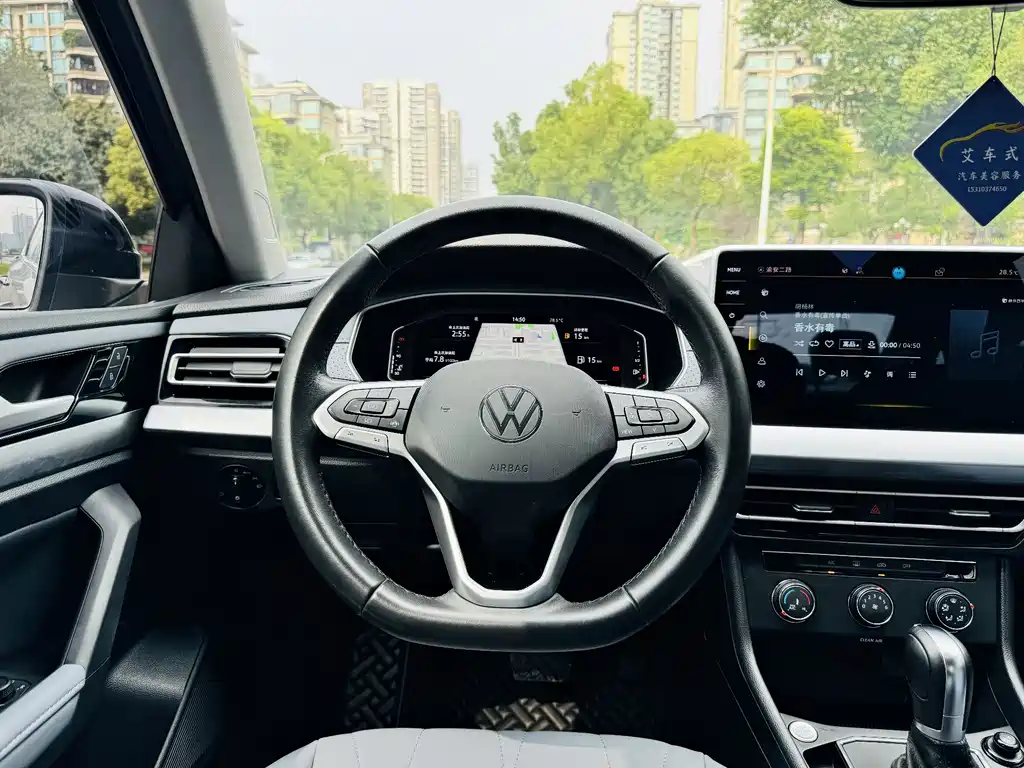 Volkswagen Lavida — миниатюра 9
