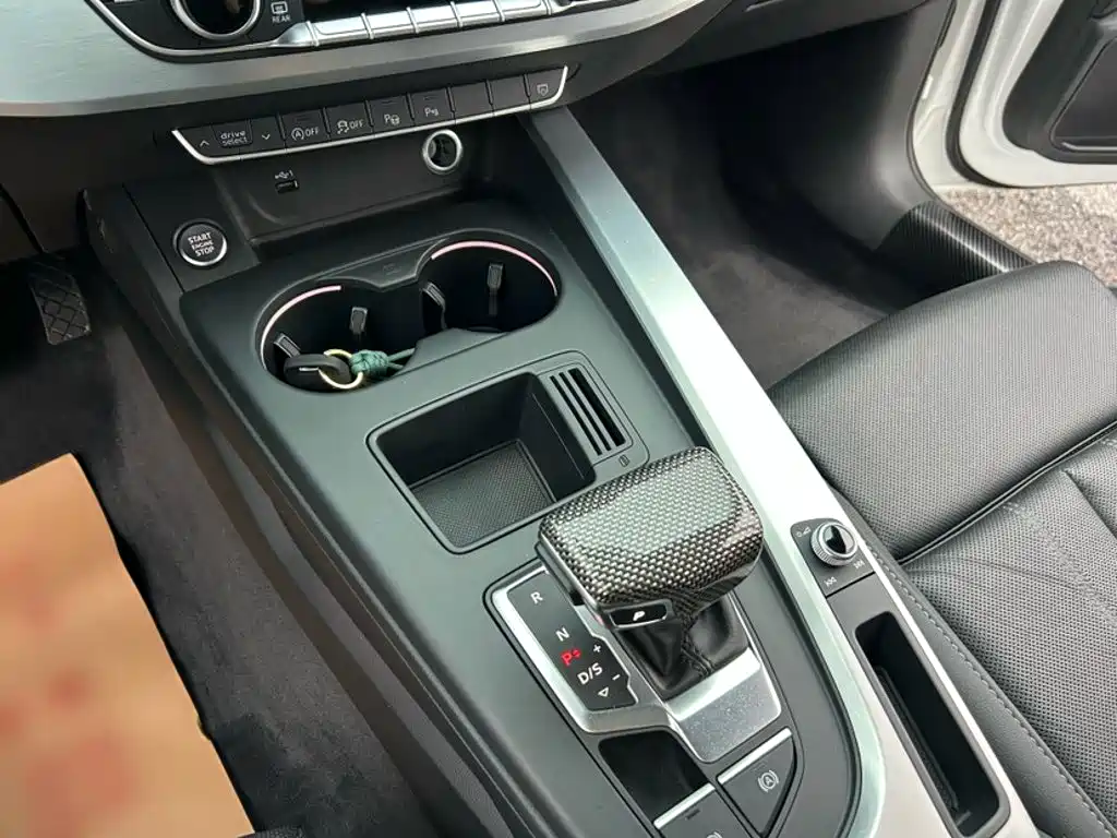 Audi A4L — миниатюра 13