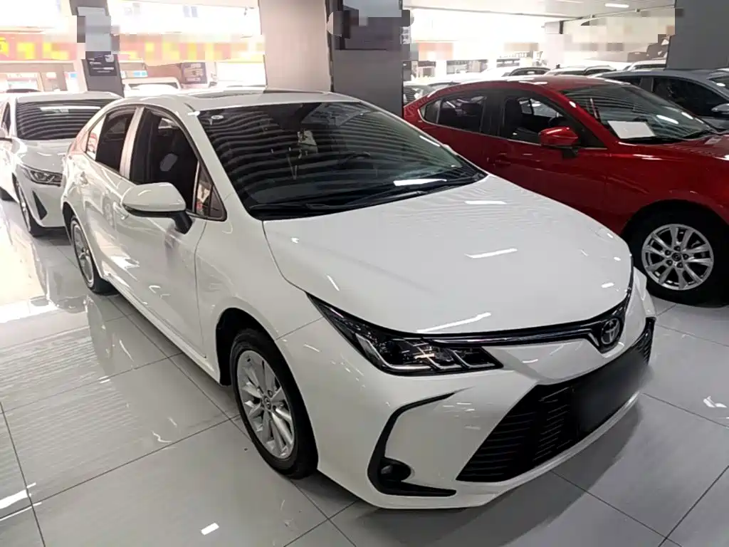 Toyota Corolla — миниатюра 4