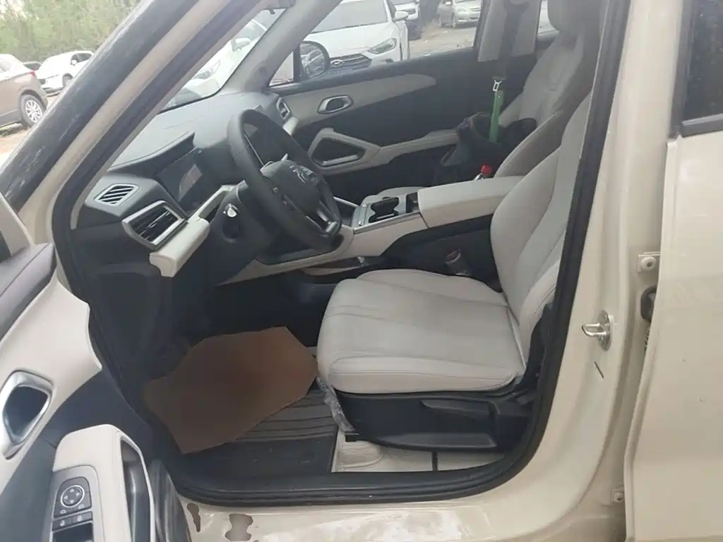 BYD Yuan UP — миниатюра 15