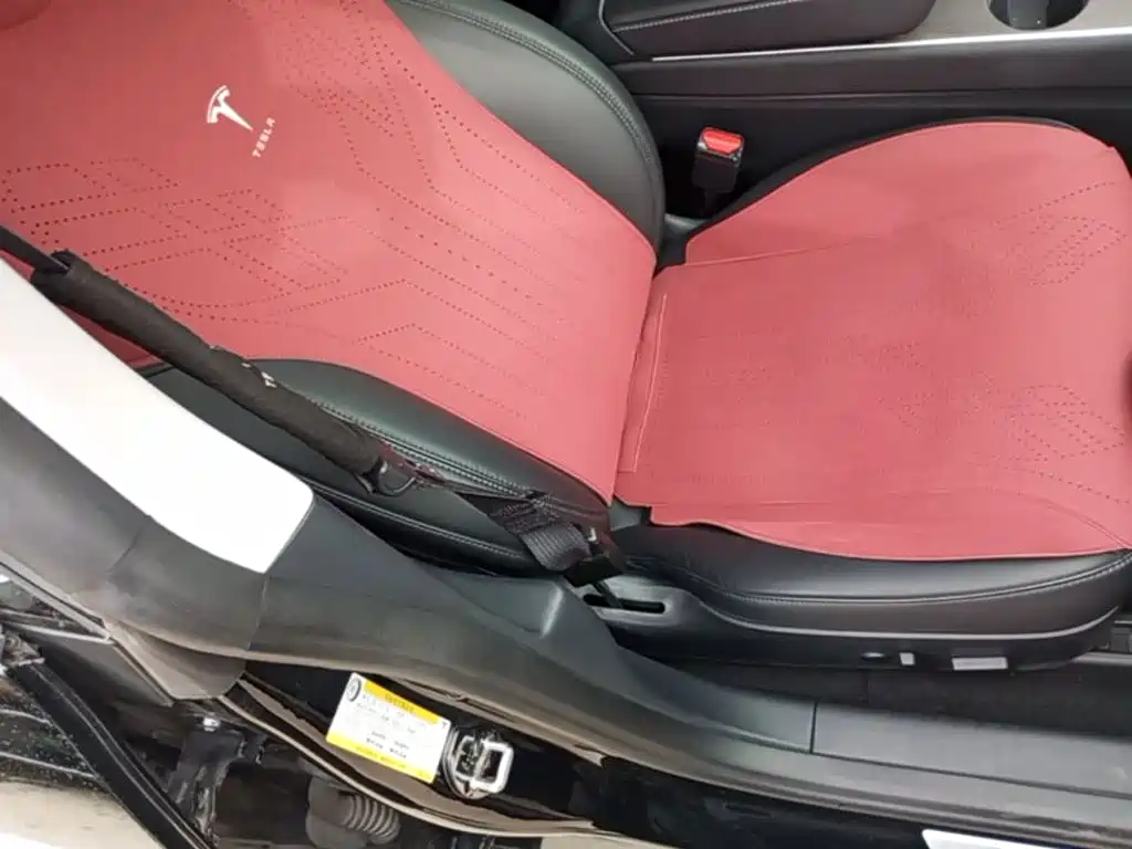 Tesla Model 3 — миниатюра 25