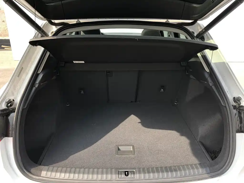 Audi Q3 — миниатюра 6