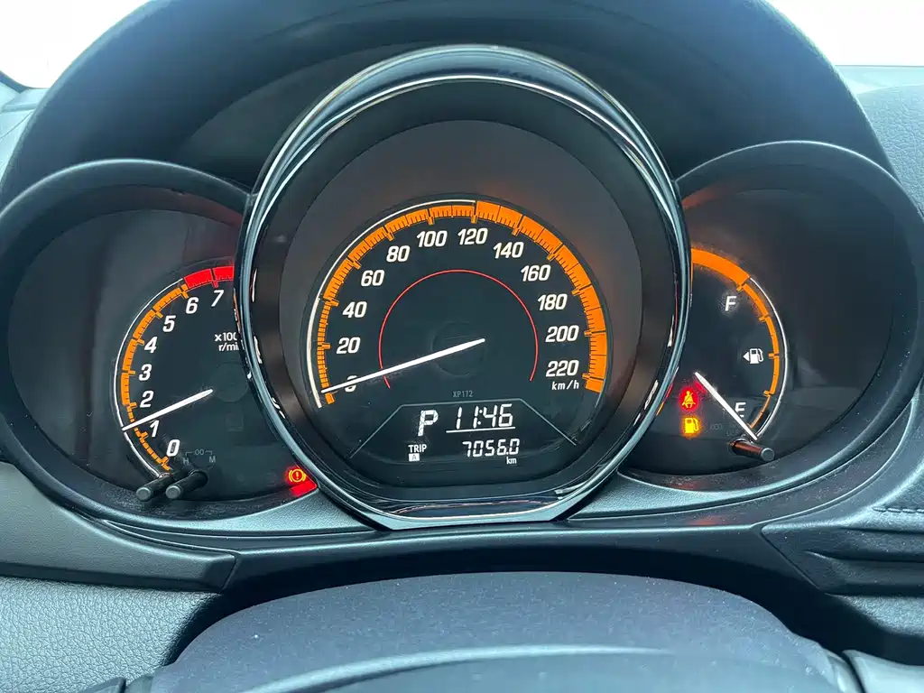 Toyota Yaris L — миниатюра 11