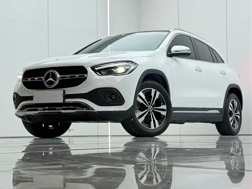 Mercedes-Benz GLA — миниатюра 2