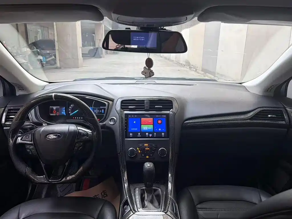 Ford Mondeo — миниатюра 10
