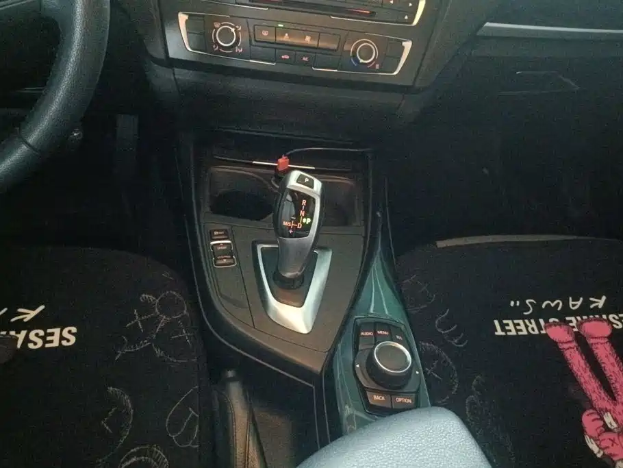BMW 1 Series (Import) — миниатюра 16