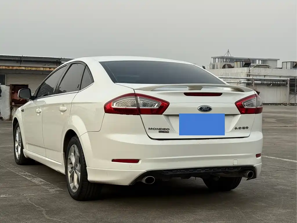 Ford Mondeo Zhisheng — миниатюра 4
