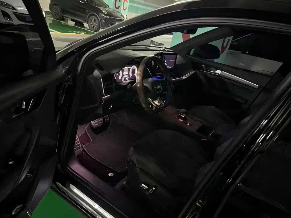 Audi Q5L — миниатюра 5