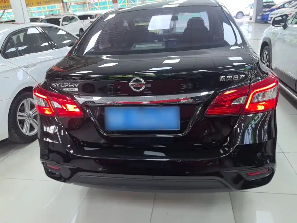 Nissan Sylphy — миниатюра 6