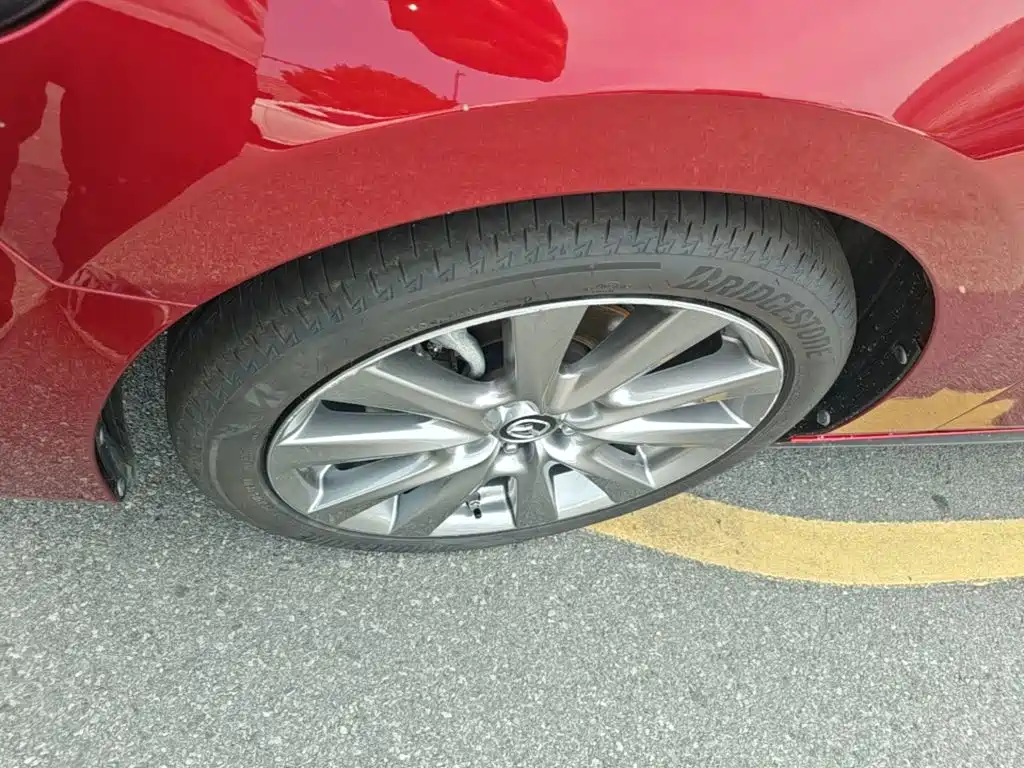 Mazda 3 Axela — миниатюра 23