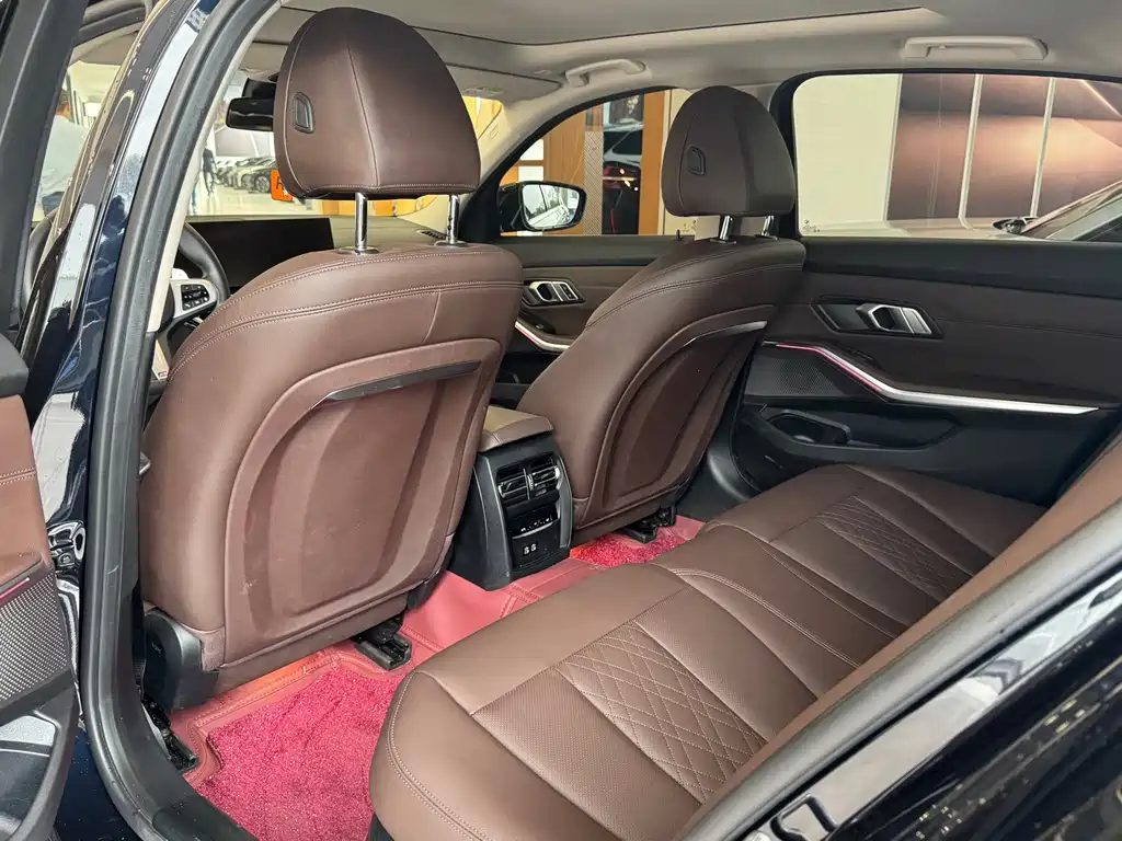 BMW 3 Series — миниатюра 10