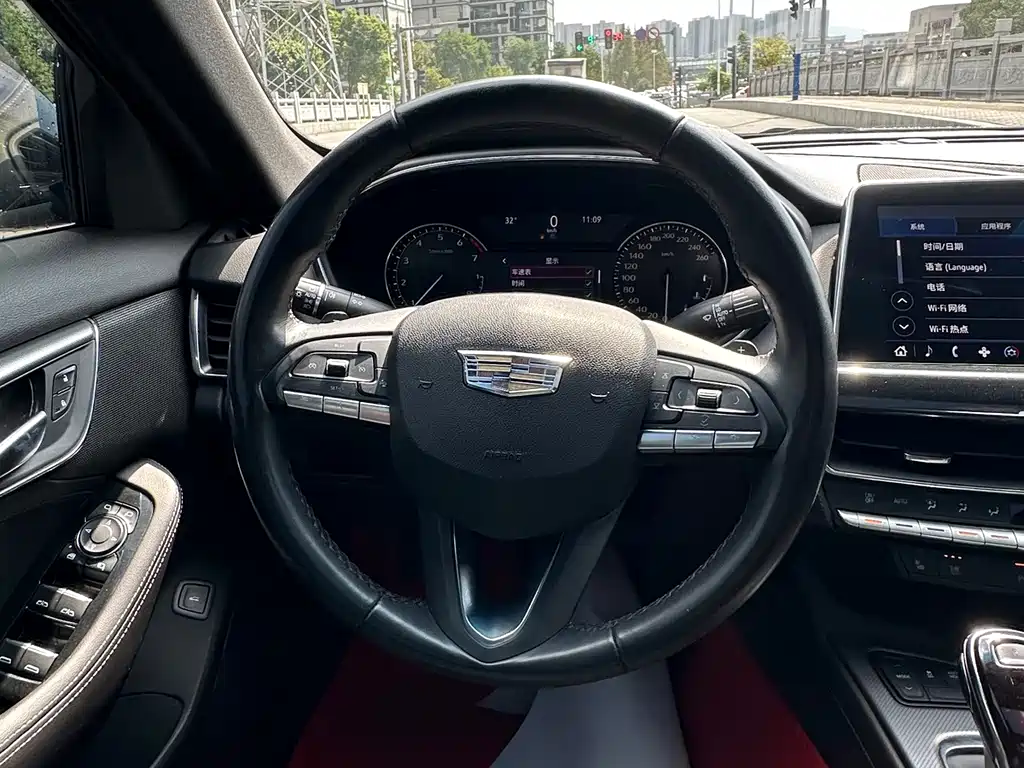 Cadillac CT5 — миниатюра 16