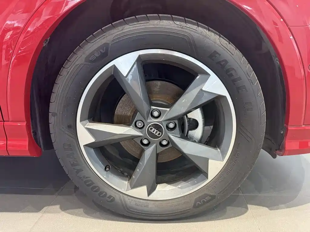 Audi Q3 — миниатюра 27