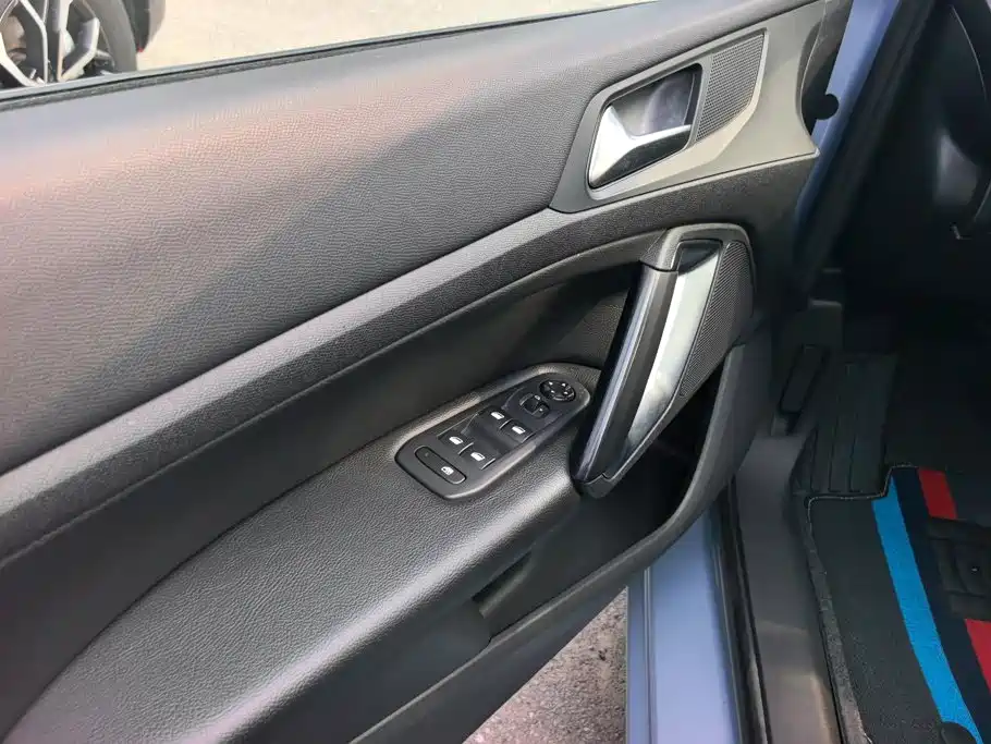 Peugeot 308S — миниатюра 7