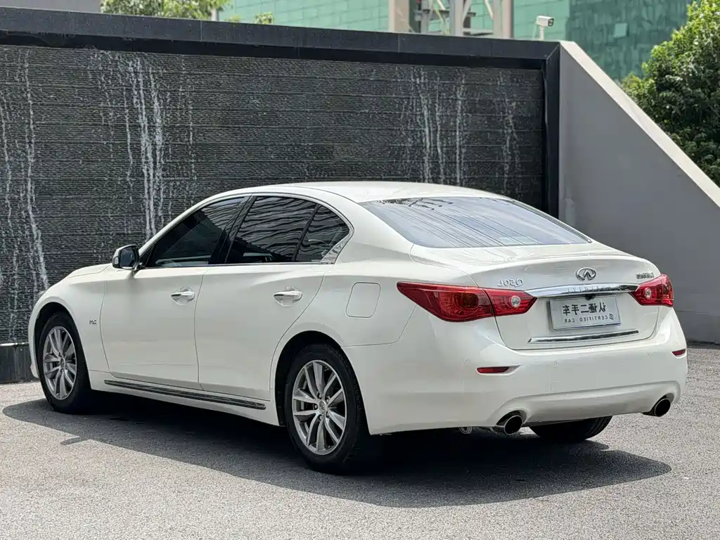 Infiniti Q50L — миниатюра 7
