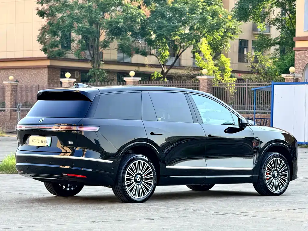 NIO ES8 — миниатюра 7
