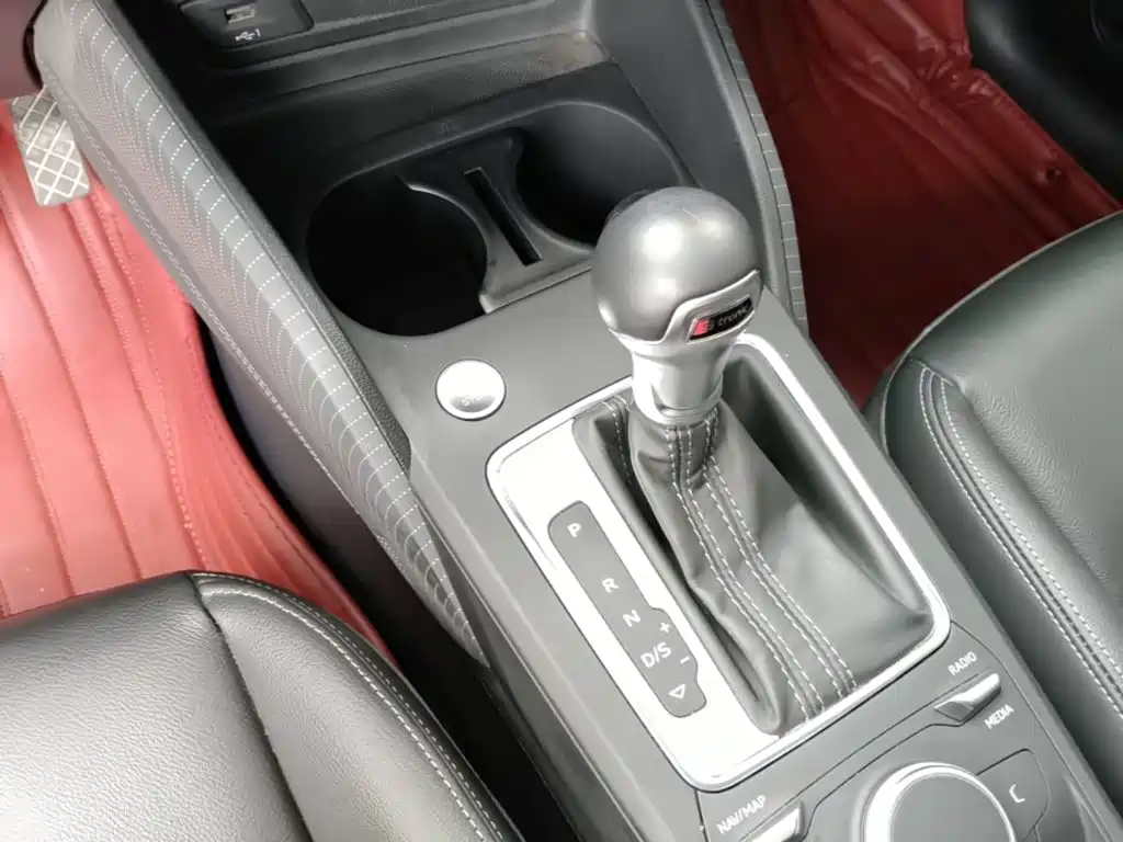 Audi Q2L — миниатюра 14
