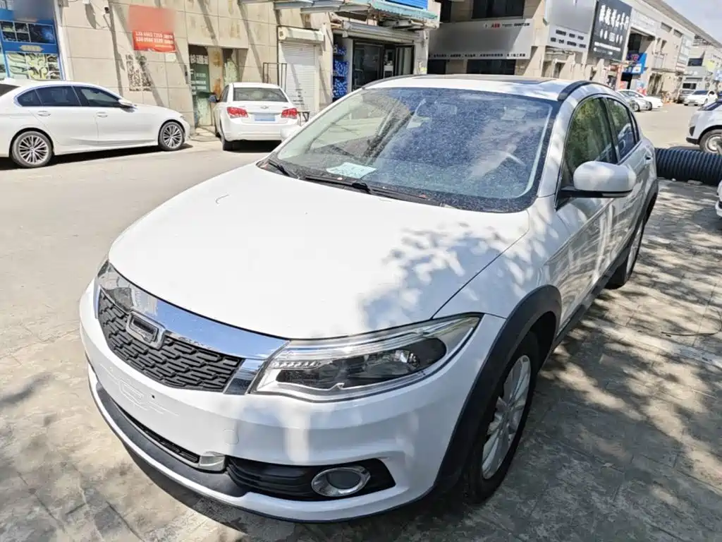 Qoros Qoros 3 — миниатюра 2