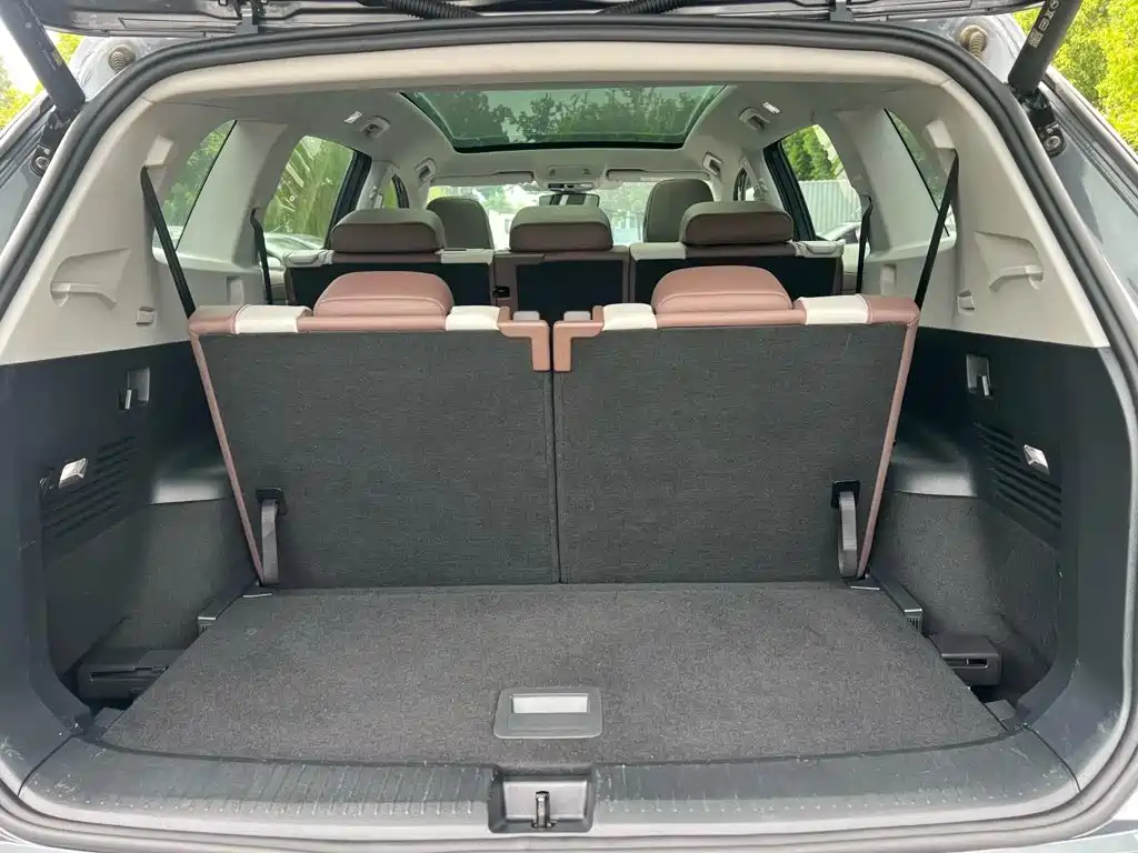 Volkswagen ID.6 X — миниатюра 9