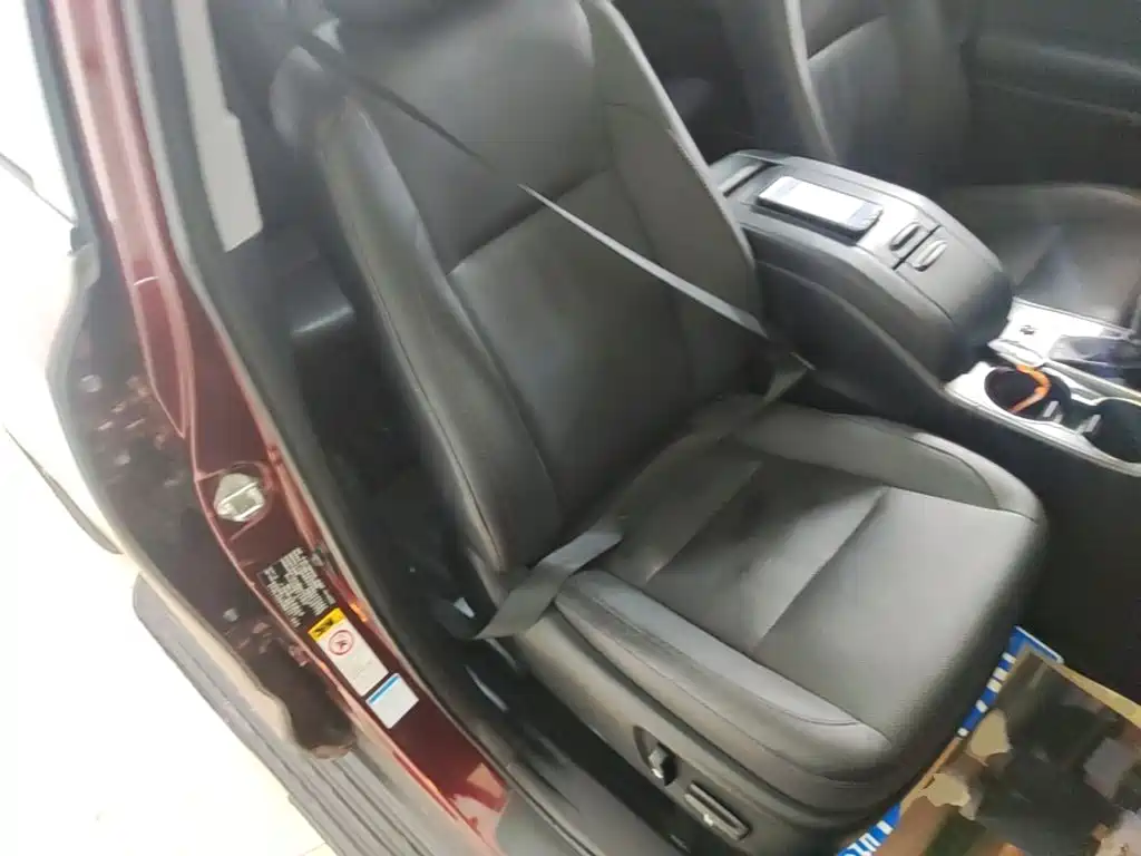 Toyota Highlander — миниатюра 25