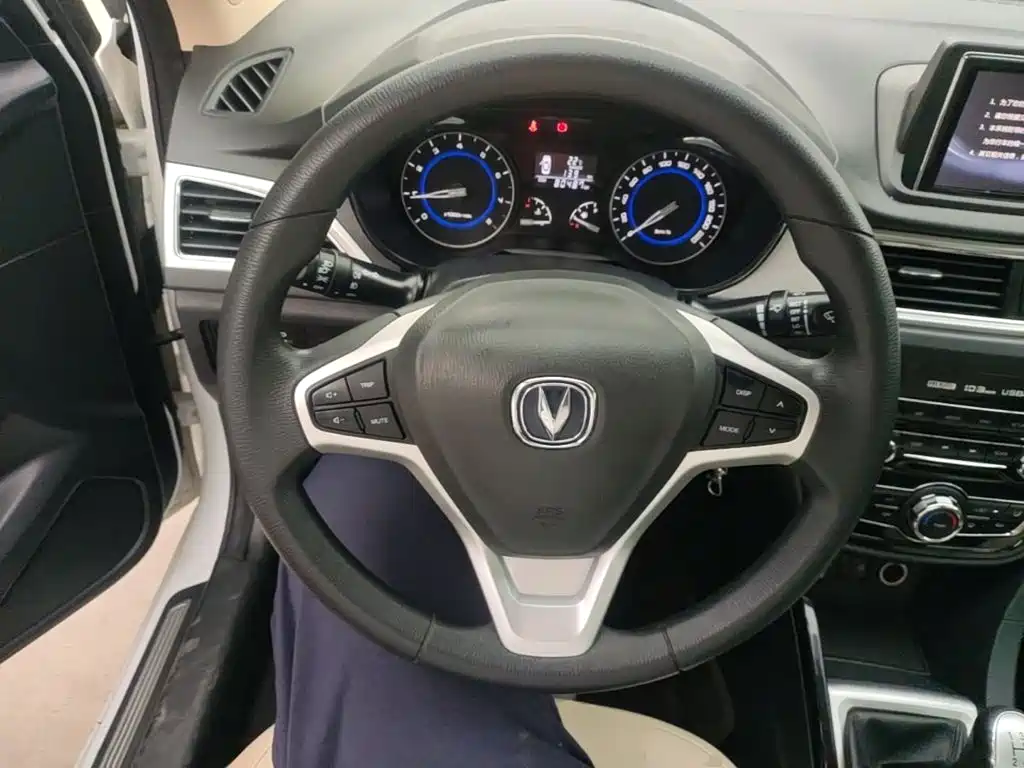 Changan V7 — миниатюра 11