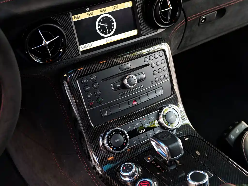 Mercedes-Benz SLS AMG — миниатюра 20