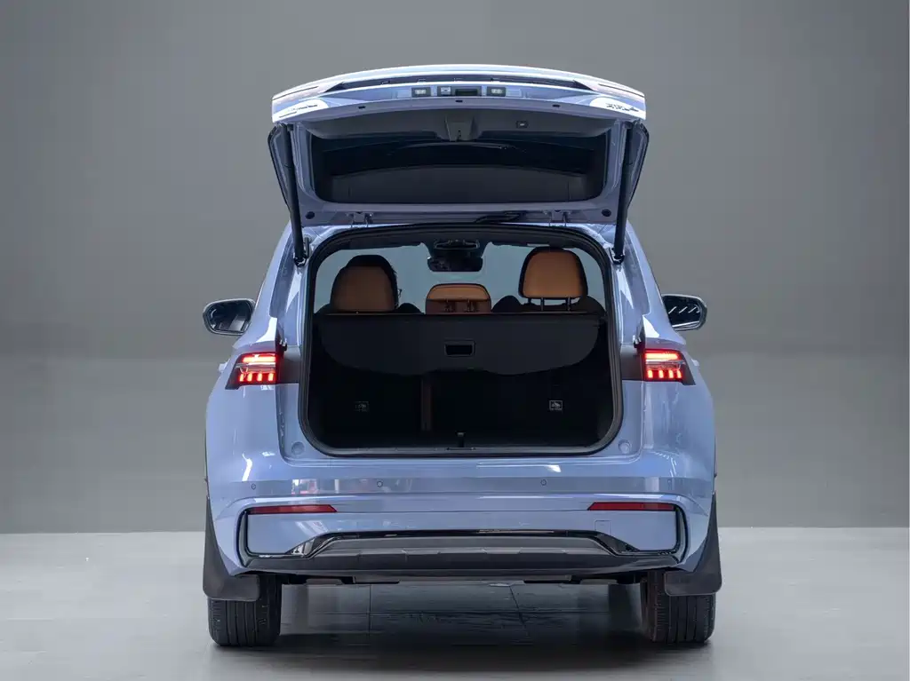 Geely Xingyue L EREV — миниатюра 10