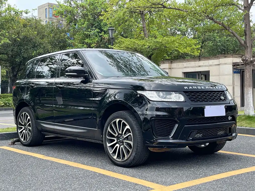 Land Rover Range Rover Sport 2017 3.0 SC V6 SE