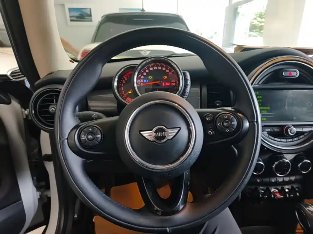 MINI Mini — миниатюра 11