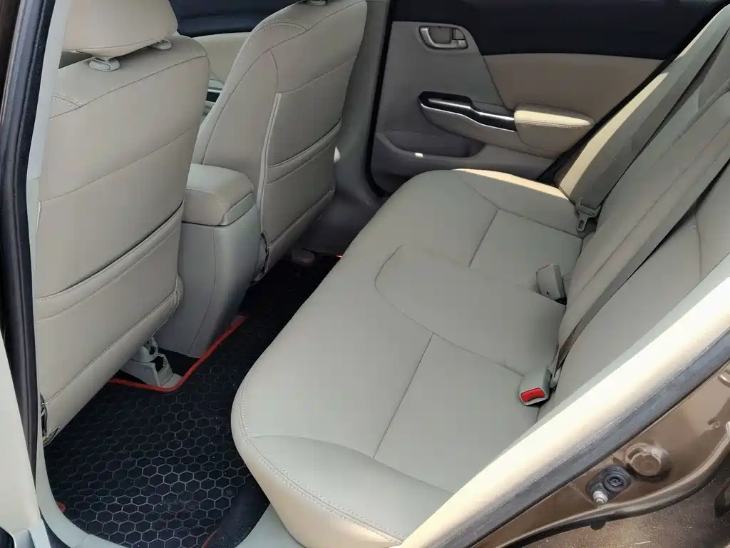 Honda Civic 1.8L Auto Classic Edition, фото 8